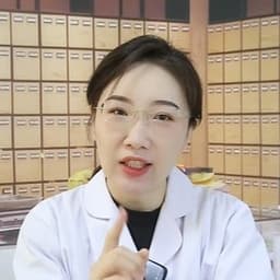 中医大药房白大褂女医生