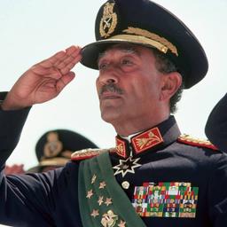الرئيس محمد أنور السادات