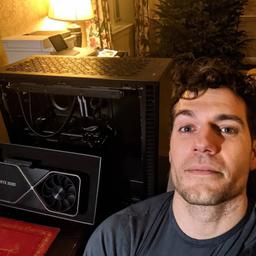 Henry Cavill 