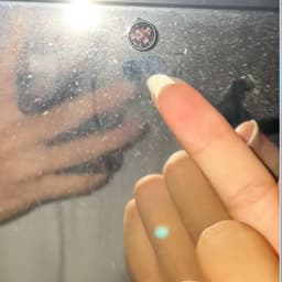 新娱千七梳子男