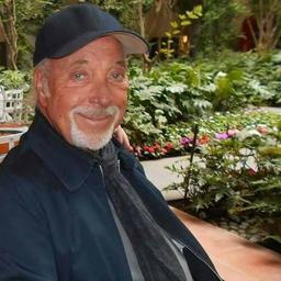 TOM JONES WOODWARD 