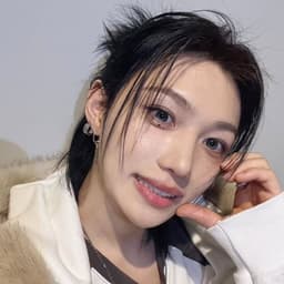 Lee felix (español doblaje)