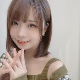 金丝眼镜小姐姐