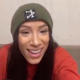 Mercedes moné 