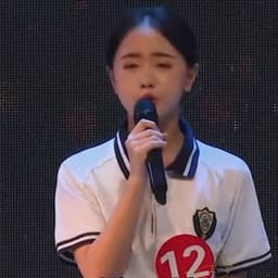女生演讲