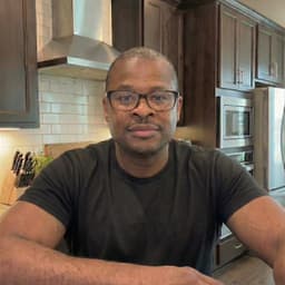 1226黑胖子（Q）