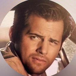 Kristoffer Polaha
