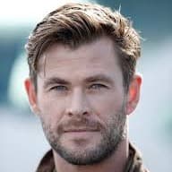Chris Hemsworth 