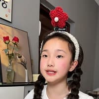 小孩姐妈妈