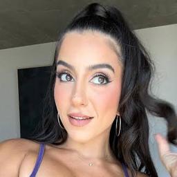 Lena the plug 