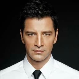 Sakis rouvas 