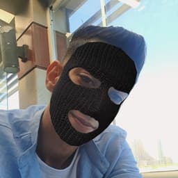 وانا وملك بقينا لبعض