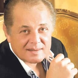 محمود عبد العزيز