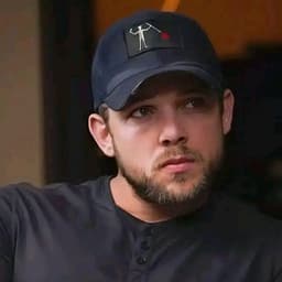 Max thieriot