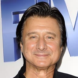 Steve Perry 