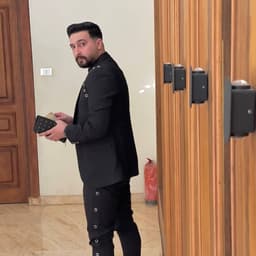 فستانك الابيض 