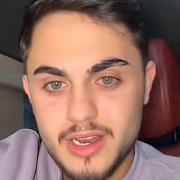 محمود الماهر