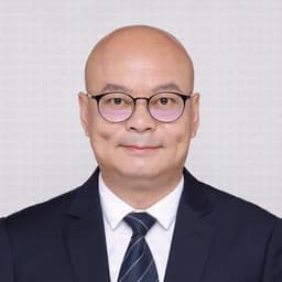 宋水牛（男主持）