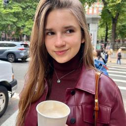 Karolina Protsenko 