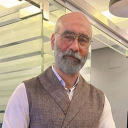 د/ رشدي سليمان