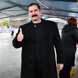 Miguel Ángel Almaraz ( Español Latino)