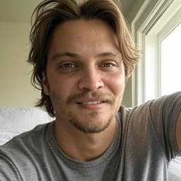Luke grimes