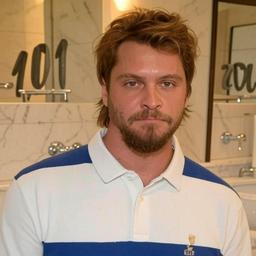 Luke grimes 