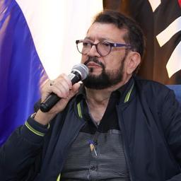 Dennis Schwartz