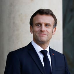 Macron