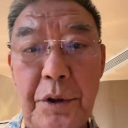 李立群