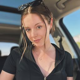 Nadia fox
