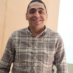 حاتم قورة
