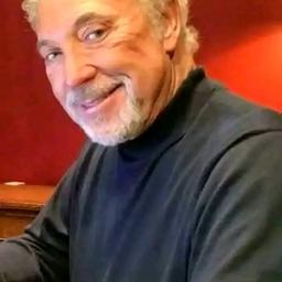 Tom Jones 