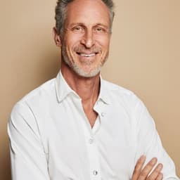 Dr. Mark Hyman