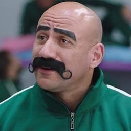 الكبير أوي الذي يؤديه أحمد مكي ف مسلسل الكبير 