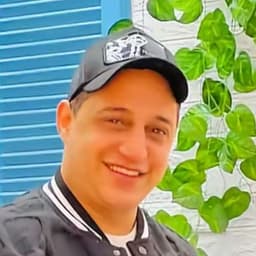 رضا البحراوي 