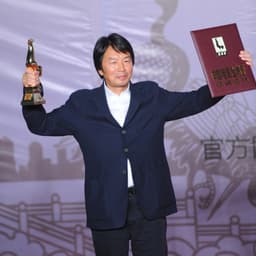 刘震云女声旁白