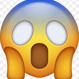 Toma milkshake de morango NOOSS