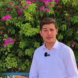 بالهاتف فقط