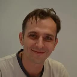 Антон Савенков